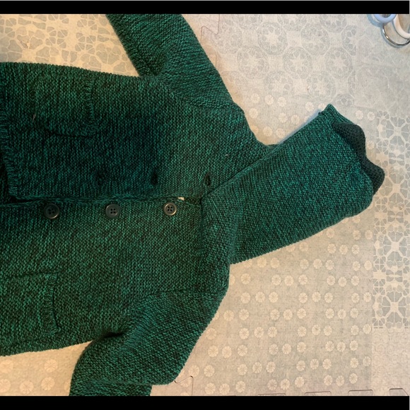 Gap Dino hoodie worn once - Picture 2 of 6